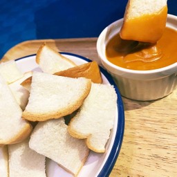 ปังนึ่งชุด สังขยาชาไทย