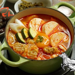만두순두부찌개 Mandu Sundubujjigae Dumpling Soft Bean Curd Stew_S9-3