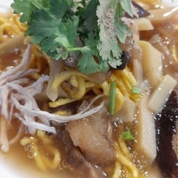 กระเพาะปลากระทะทอง ตลาดพลู