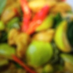 ข้าว+ผักพริกแกงเขียวหวานคอหมูย่าง