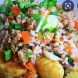 ข้าว+ผัดเต้าหู้ทรงเครื่องหมู