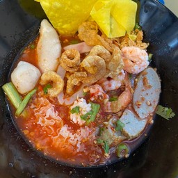 เกาเหลาโฟต้มยำทะเลสด+ไข่ตาหวาน