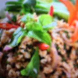 ข้าว+ลาบหมู