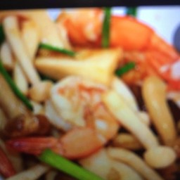 ข้าว+ผัดเห็ดรวมทะเล