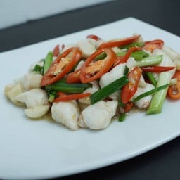 เนื้อปูผัดพริกขี้หนูสวน