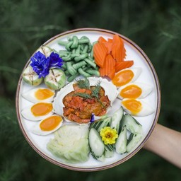 น้ำพริกไข่ปู ยาร์ด & ผักเคียง