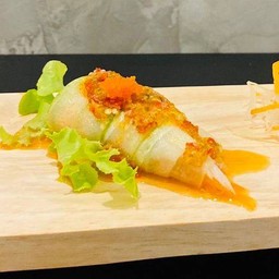 คานาเป้แซลมอนแซ่บ Salmon Zaab Canape