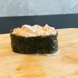 สลัดทูน่า TUNA SALAD