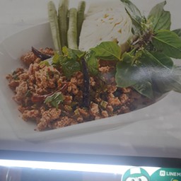 ลาบเจ๊แดง ปากทางพัทยากลาง