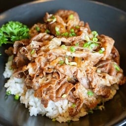 Ma Kin Si