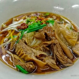 ก๋วยเตี๋ยวหมูตุ๋น