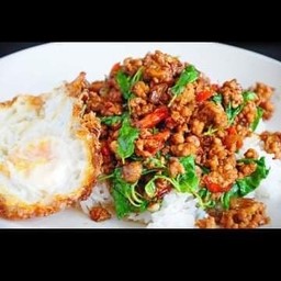 ปืนถัง ตามสั่งเเซบเวอร์ :):)  ร้านอยู่ตรงข้ามหมู่บ้านนีโอการ์เด้น ด้านหน้ามีตู้กดน้ำมันหยอดเหรียน (ห