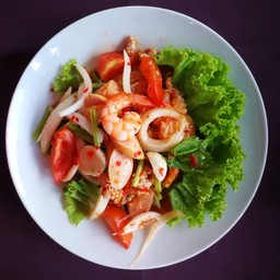 ยำรวมมิตรแซ่บเวอร์