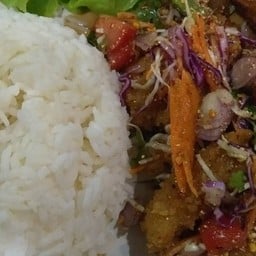 อร่อย100ล้าน หมู่บ้านเบ็ญจศิริ