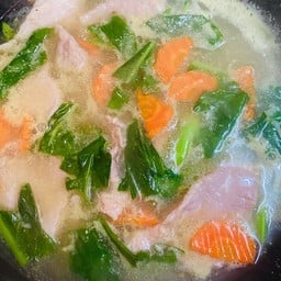 ราดหน้าหมู