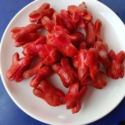 ไส้กรอกแดงทอด