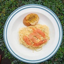 สปาเก็ตตี้  แซลม่อนครีมซอส