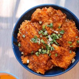 ข้าวหน้าปลาดอลลี่ทอดกรอบ เกาหลี