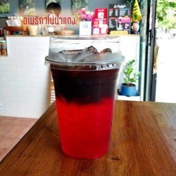 อเมริกาโน่น้ำแดง