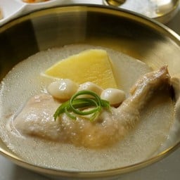 닭곰탕 Dakgomtang_Chicken soup_C4