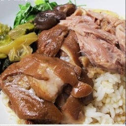 ลุงภูข้าวขาหมู