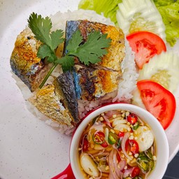 ข้าว+ปลาทูทอดน้ำปลา