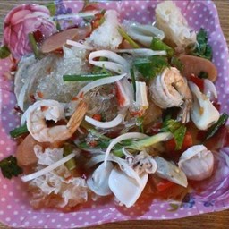 ยำวุ้นเส้นรวมมิตร