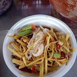 เมนูส้มตำแซ่บนัว/ยำรวมมิตร/ไก่ทอด/สุกี้/อาหารตามสั่ง