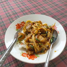 หมึกอาหารตามสั่ง วัดต้นสน