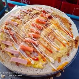 เครปไข่พริกเผาแฮมปูอัด