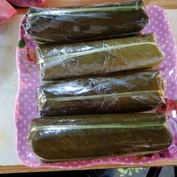 หมูยอใบตอง