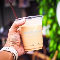 Es-Yen (Thai Style Milk Coffee)