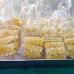 สัปปะรดห้วยมุ่นปอกหวานฉ่ำ
