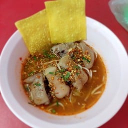 ก๋วยเตี๋ยวเรืออาม่า-เย็นตาโฟ