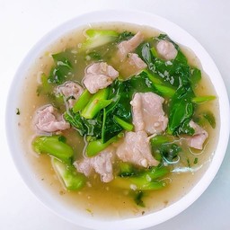 เกาเหลาราดหน้า