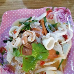 ยำเส้นแก้ว