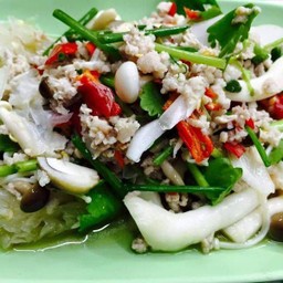 ยำเห็ดรวม