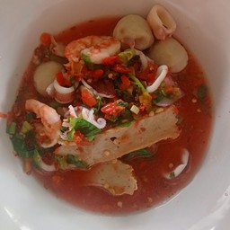 เย็นตาโฟ