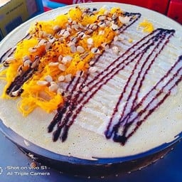 เครปฝอยทองเม็ดมะม่วงหิมพานต์