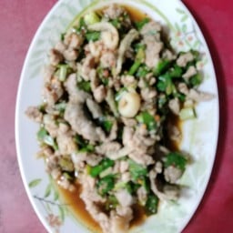 ลาบเนื้อสุก