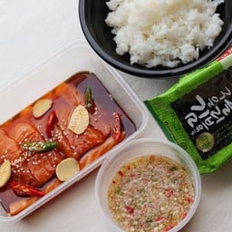 ฮอลิเดย์ทะเลดอง (Holiday Talaydong) แยกเกษตร