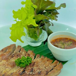 สเต๊กหมูสันคอย่างจิ้มแจ่ว