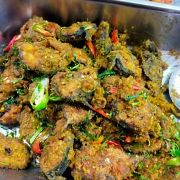 ผัดเผ็ดปลาดุก