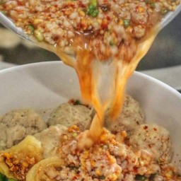ก๋วยเตี๋ยวต้มยำ เฮียม่อน - เฮียมอส สุขสวัสดิ์16