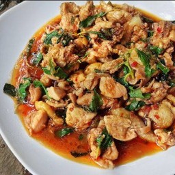 กระเพราไก่ เป็นกับข้าว