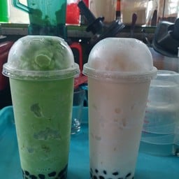 นมหมีแคนตาลูปปั่น