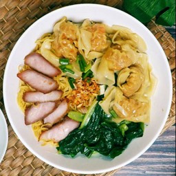 บะหมี่เกี๊ยวกุ้งฮ่องกง