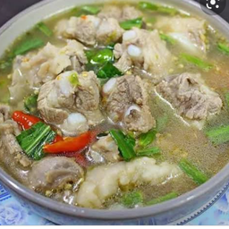 ร้านผลไม้ตลาดนัดยายพร พหลโยธิน52 พหลโยธิน52