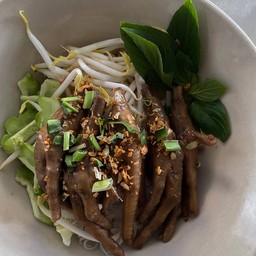 ตีนไก่ตุ๋นล้วน