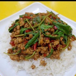 ข้าวกะเพราหมูสับ